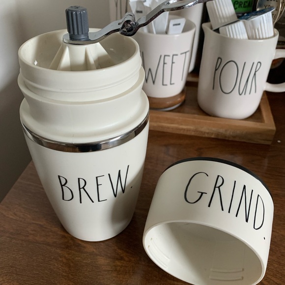 Rae Dunn BREW & GRIND Coffee grinder and drinking mug all in one - Picture 6 of 7